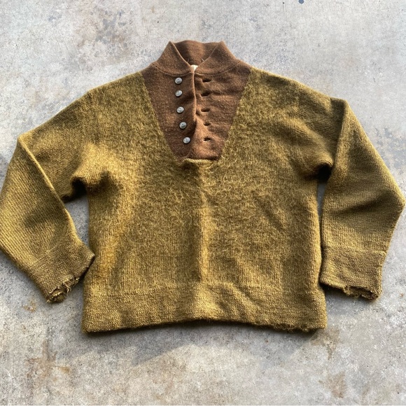 Vintage 1950s Korean War US Military 100% Wool 5 Button Sweater Army Drab - Picture 2 of 9